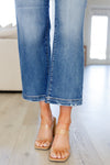 *Size 3/26 - Betty High Rise Vintage Wash Wide Leg Crop Jeans