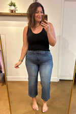 *Size 3/26 - Betty High Rise Vintage Wash Wide Leg Crop Jeans