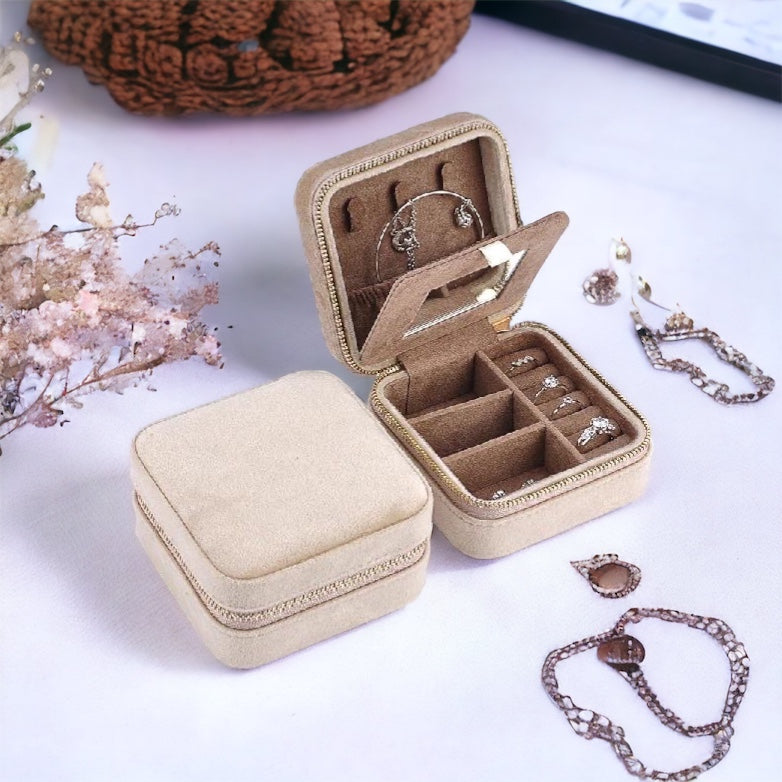 Velvet Jewelry Boxes - Square