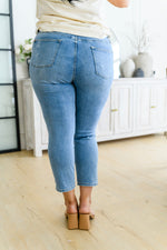 Florence High Waist Destroyed Boyfriend Judy Blue Jeans